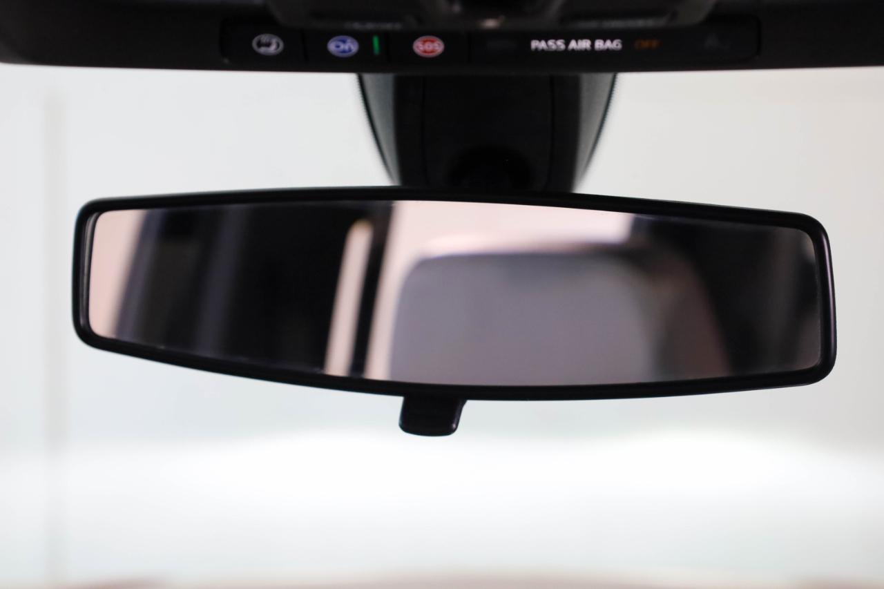 Chevrolet Silverado 1500 4WD Crew Cab 147" RST 2021