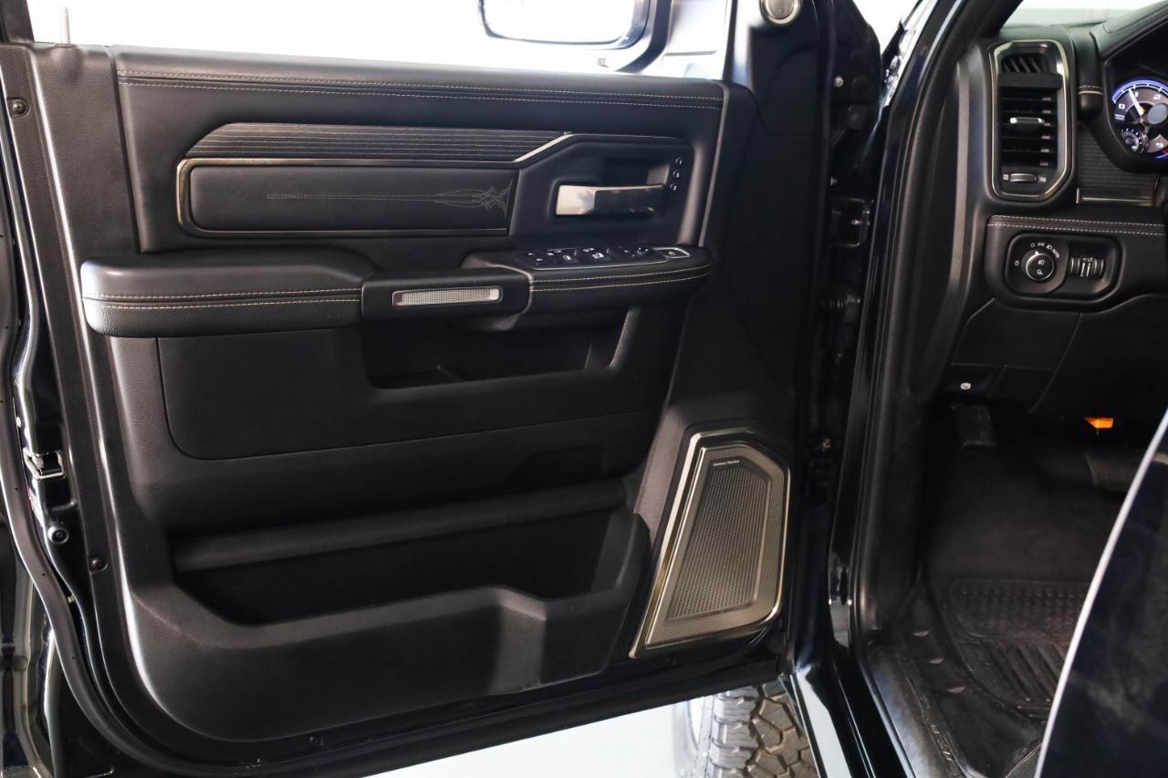 RAM 2500 Limited 4x4 Crew Cab 6'4" Box 2019