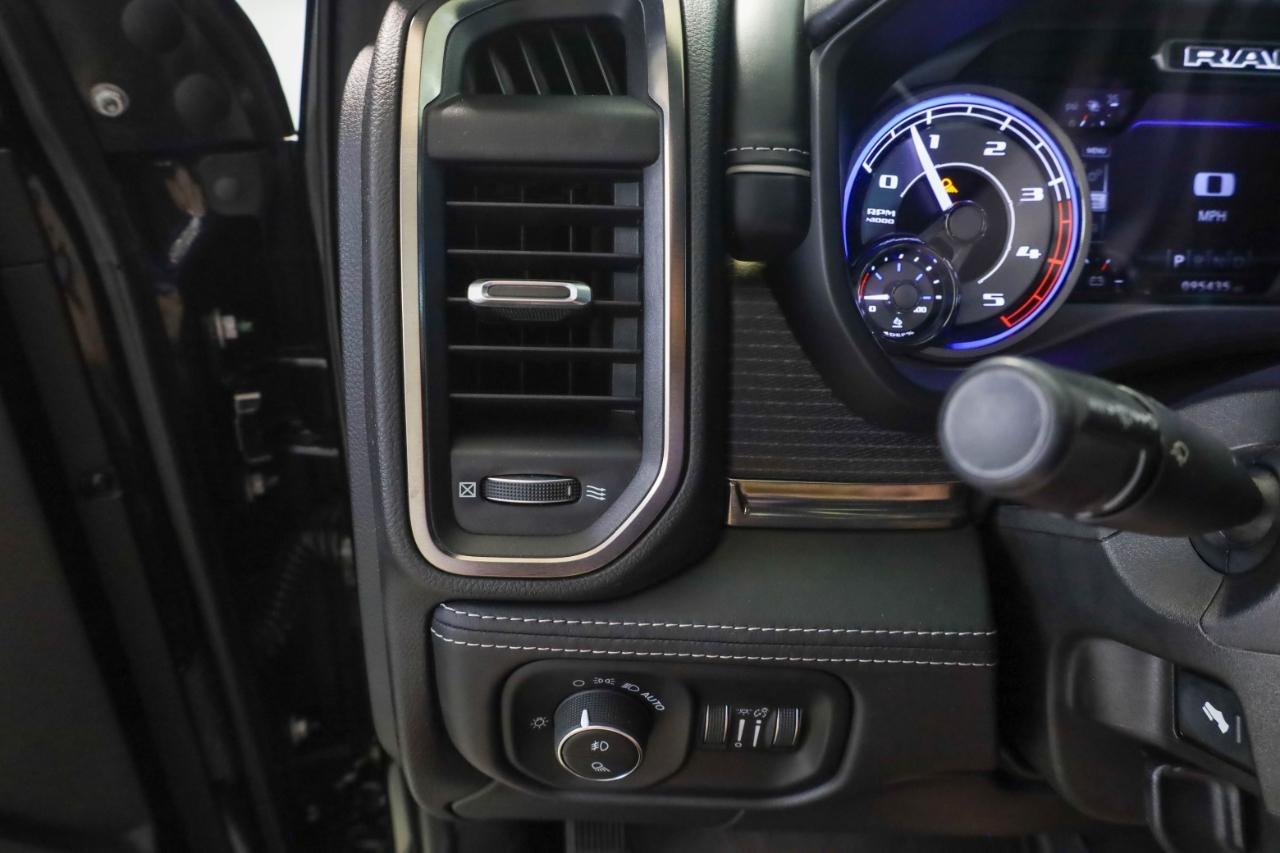 RAM 2500 Limited 4x4 Crew Cab 6'4" Box 2019