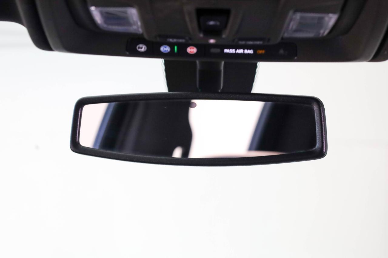 GMC Sierra 2500HD 4WD Double Cab 162" SLT 2022