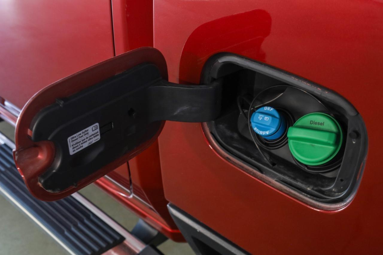 GMC Sierra 2500HD 4WD Double Cab 162" SLT 2022