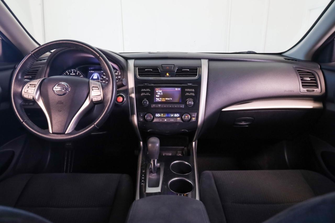 Nissan Altima 4dr Sdn I4 2.5 SV 2014