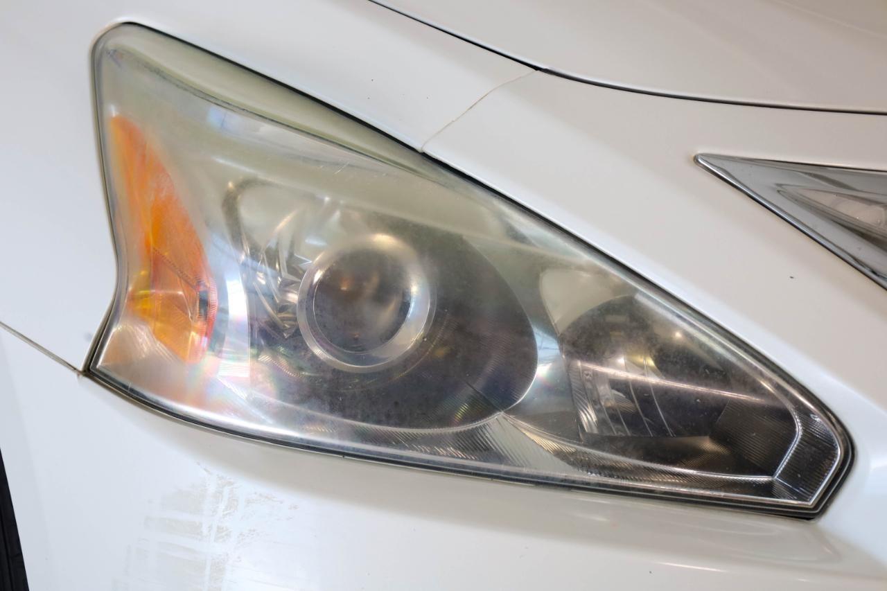 Nissan Altima 4dr Sdn I4 2.5 SV 2014