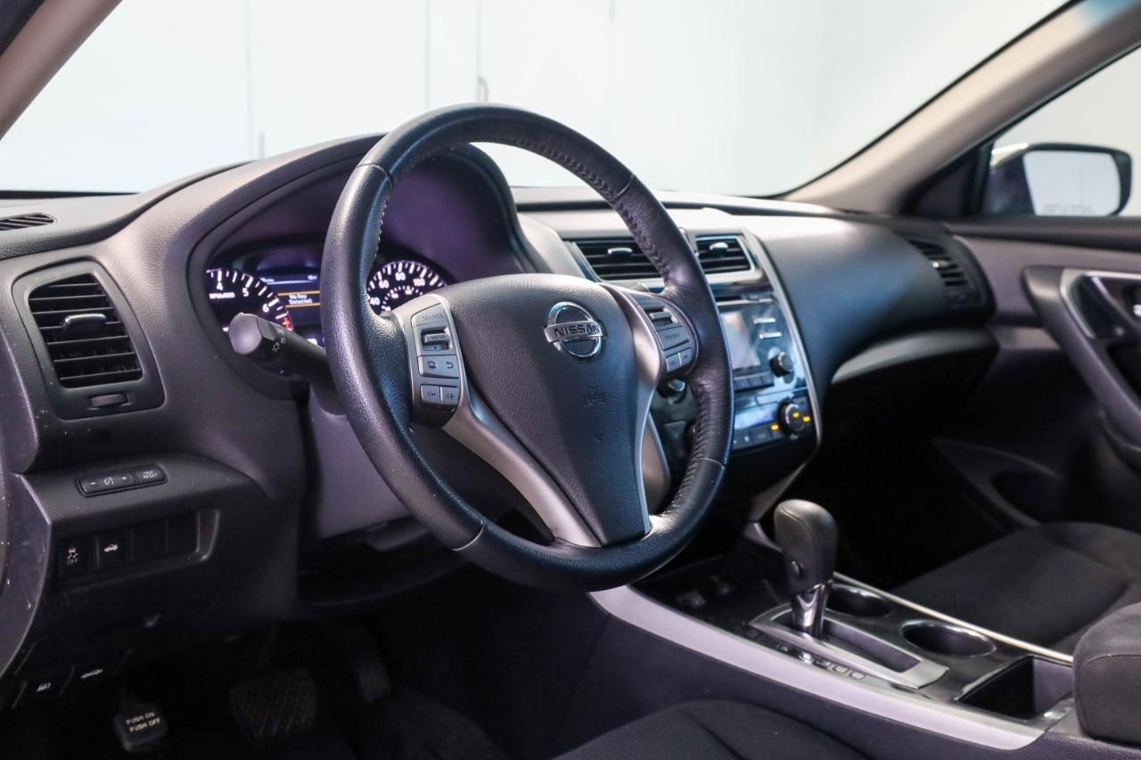 Nissan Altima 4dr Sdn I4 2.5 SV 2014