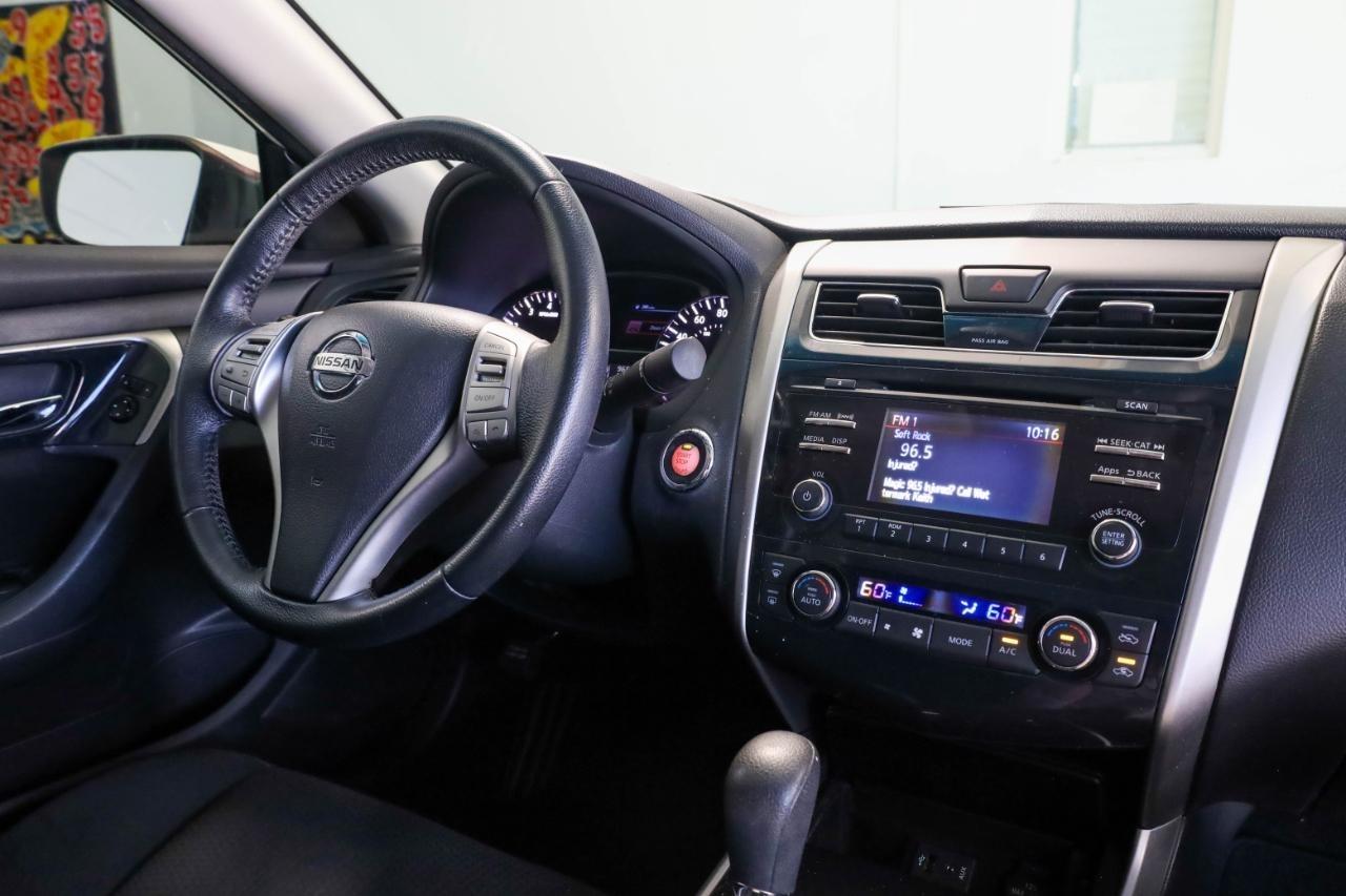 Nissan Altima 4dr Sdn I4 2.5 SV 2014