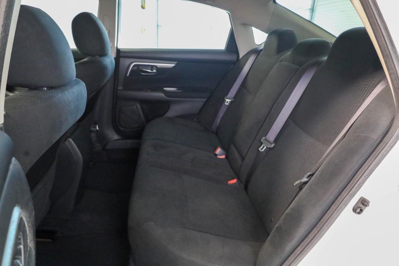 Nissan Altima 4dr Sdn I4 2.5 SV 2014