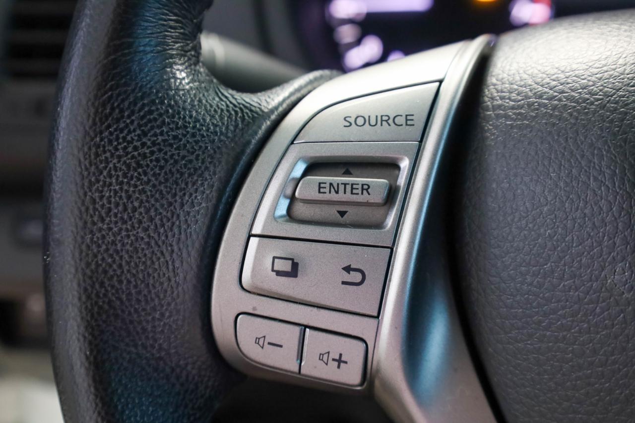 Nissan Altima 4dr Sdn I4 2.5 SV 2014