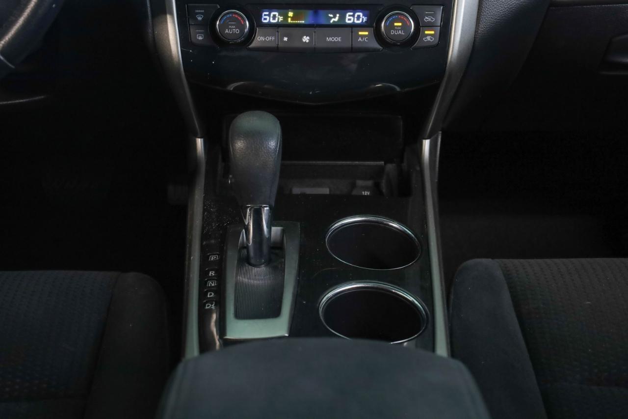 Nissan Altima 4dr Sdn I4 2.5 SV 2014