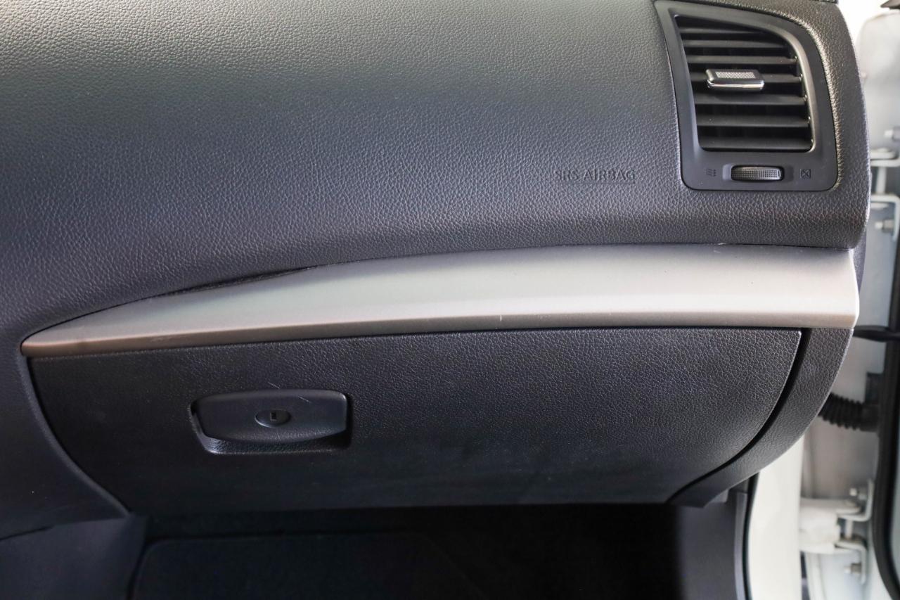 Nissan Altima 4dr Sdn I4 2.5 SV 2014