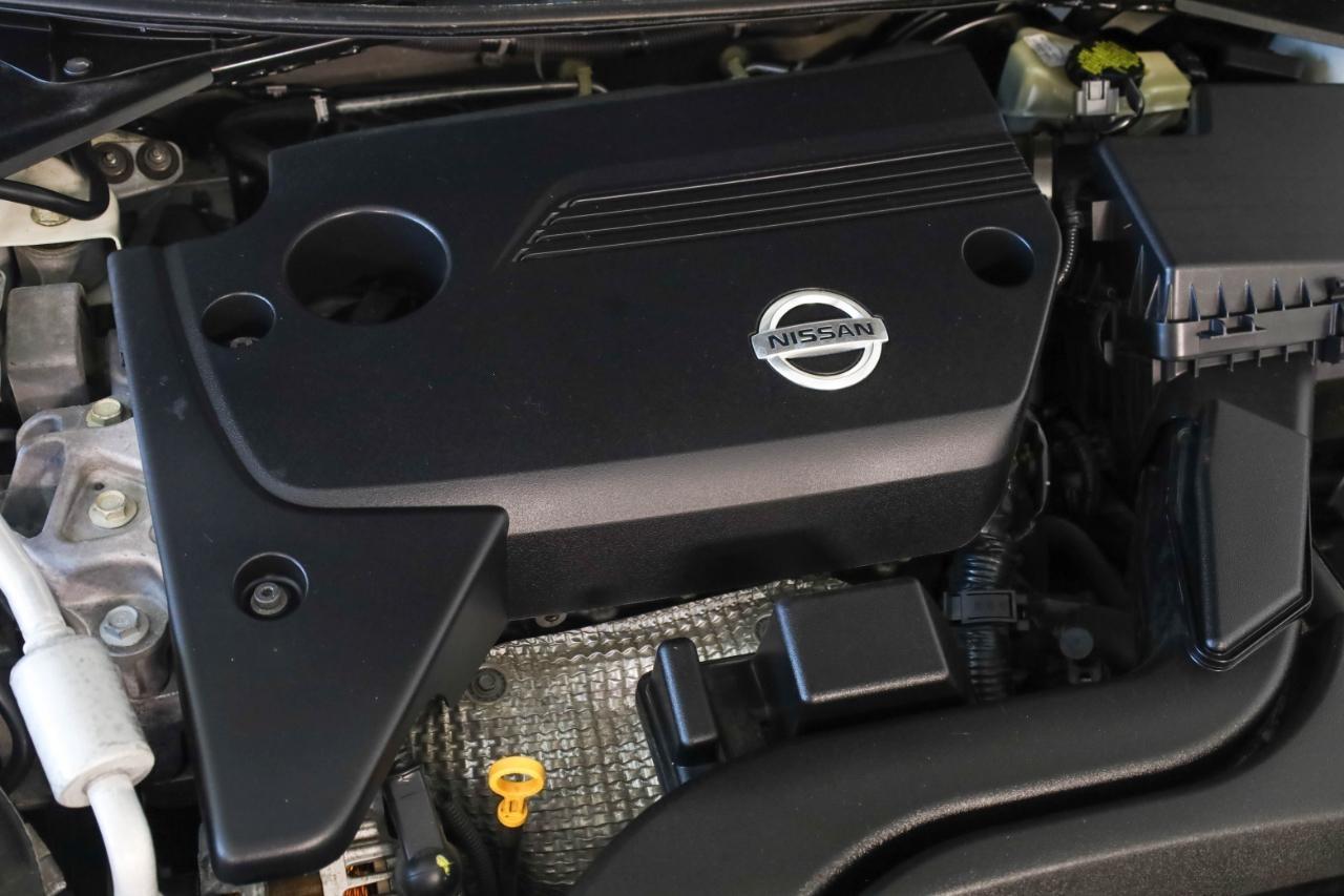 Nissan Altima 4dr Sdn I4 2.5 SV 2014