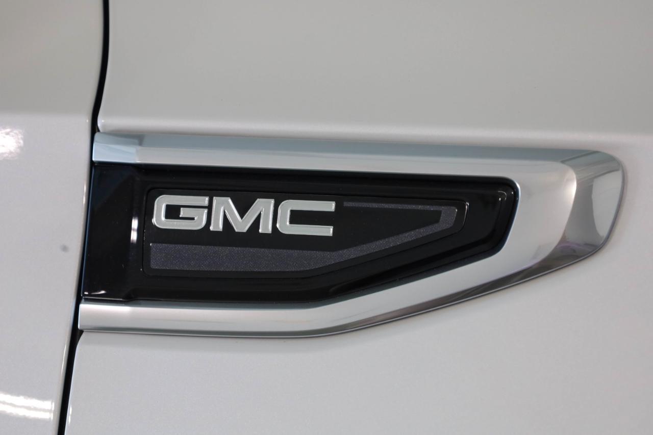 GMC Yukon 4WD 4dr Denali 2021