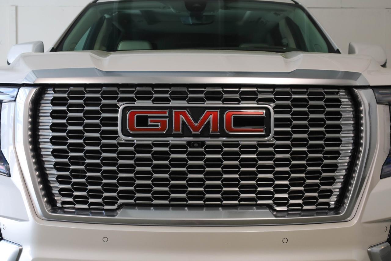 GMC Yukon 4WD 4dr Denali 2021