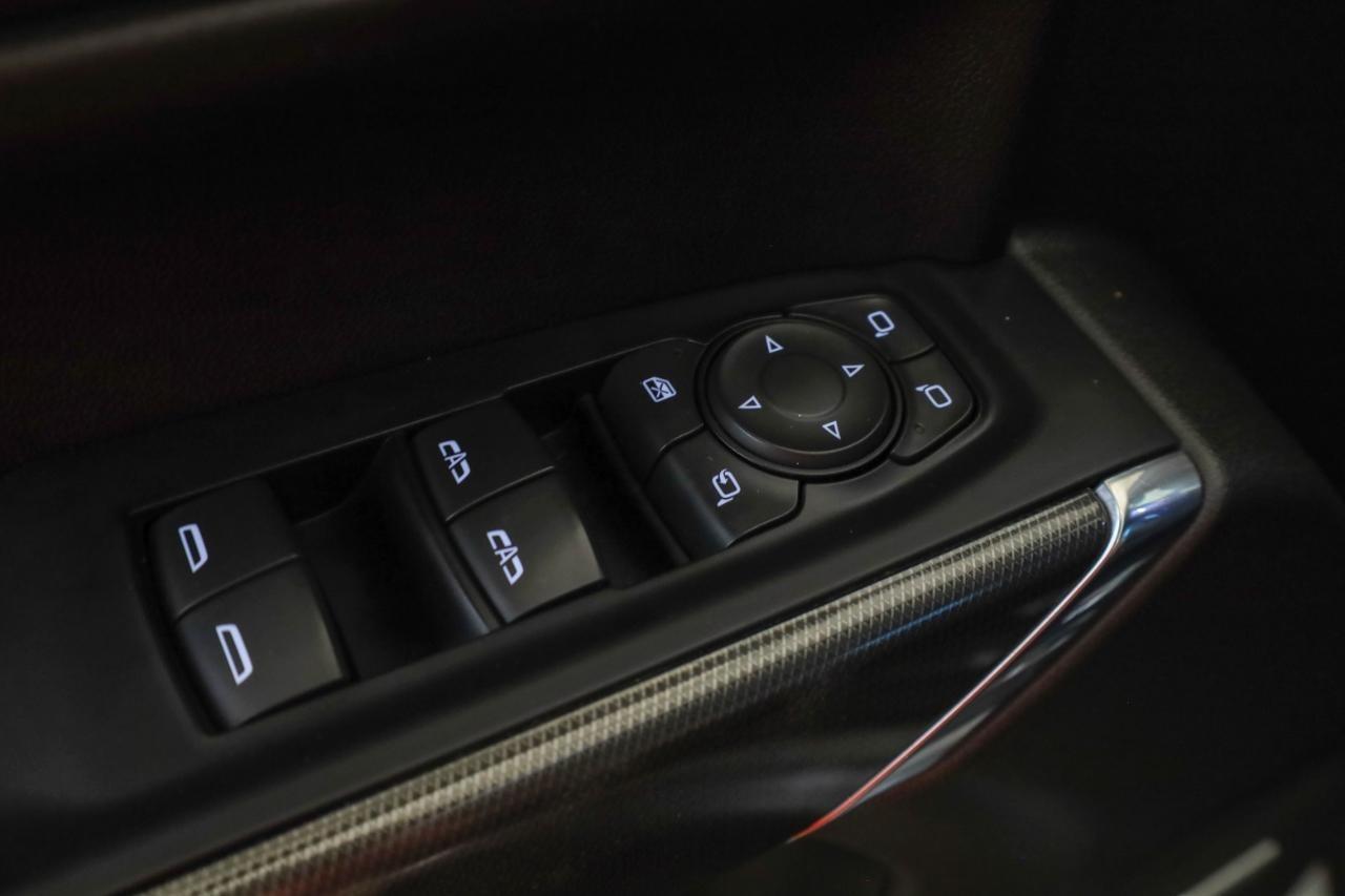 GMC Sierra 1500 4WD Crew Cab 147" AT4 2020