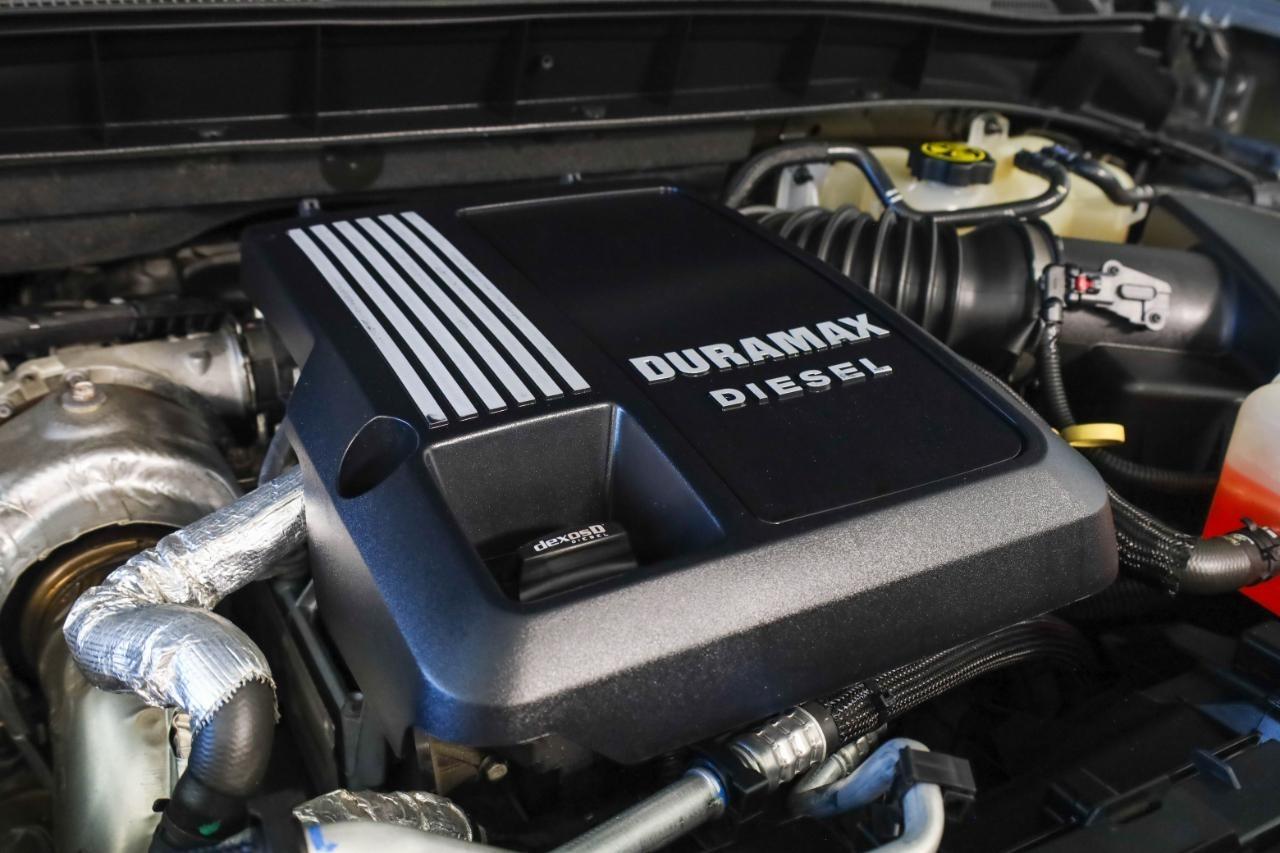 GMC Sierra 1500 4WD Crew Cab 147" AT4 2020