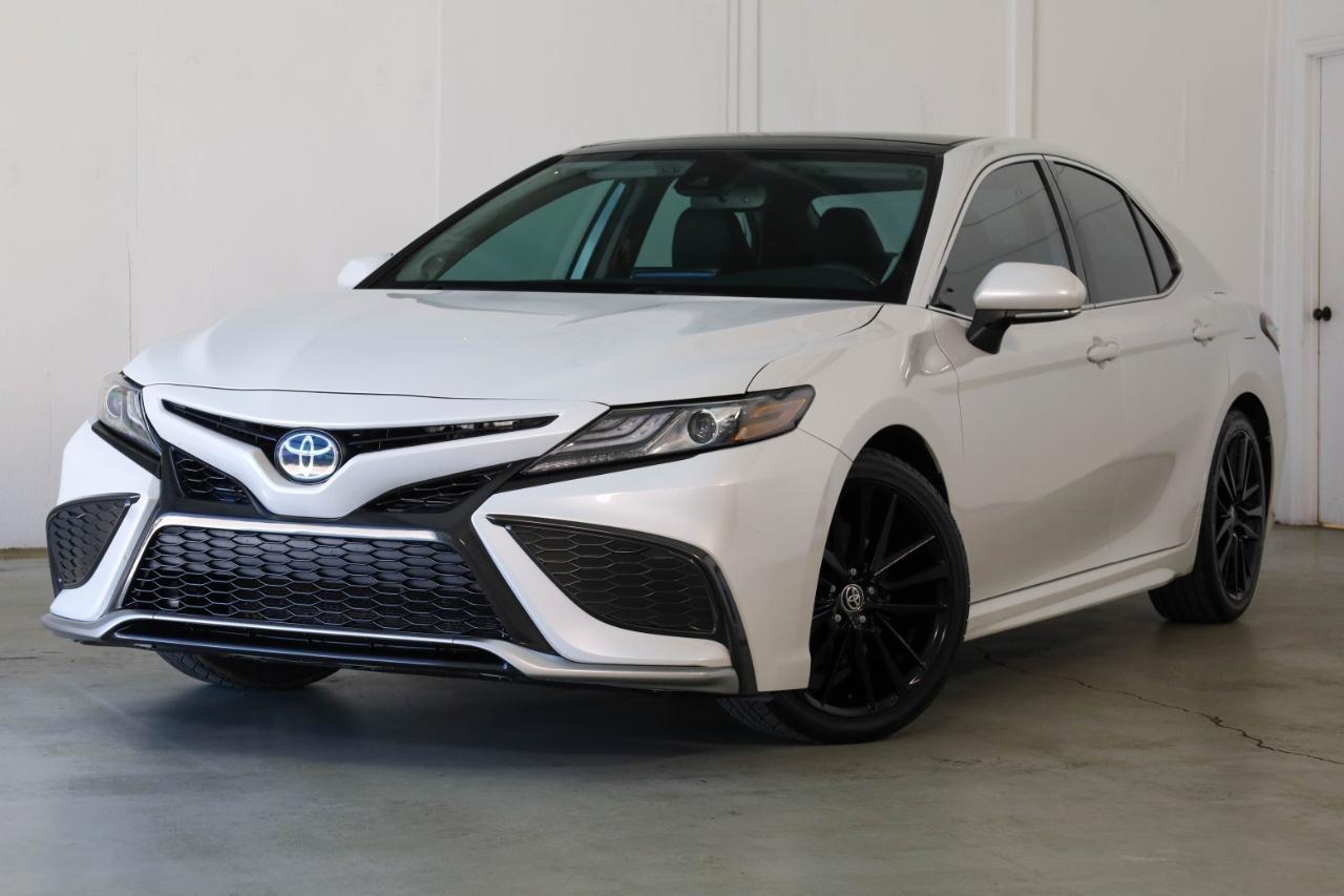 Toyota Camry XSE Auto (Natl) 2021