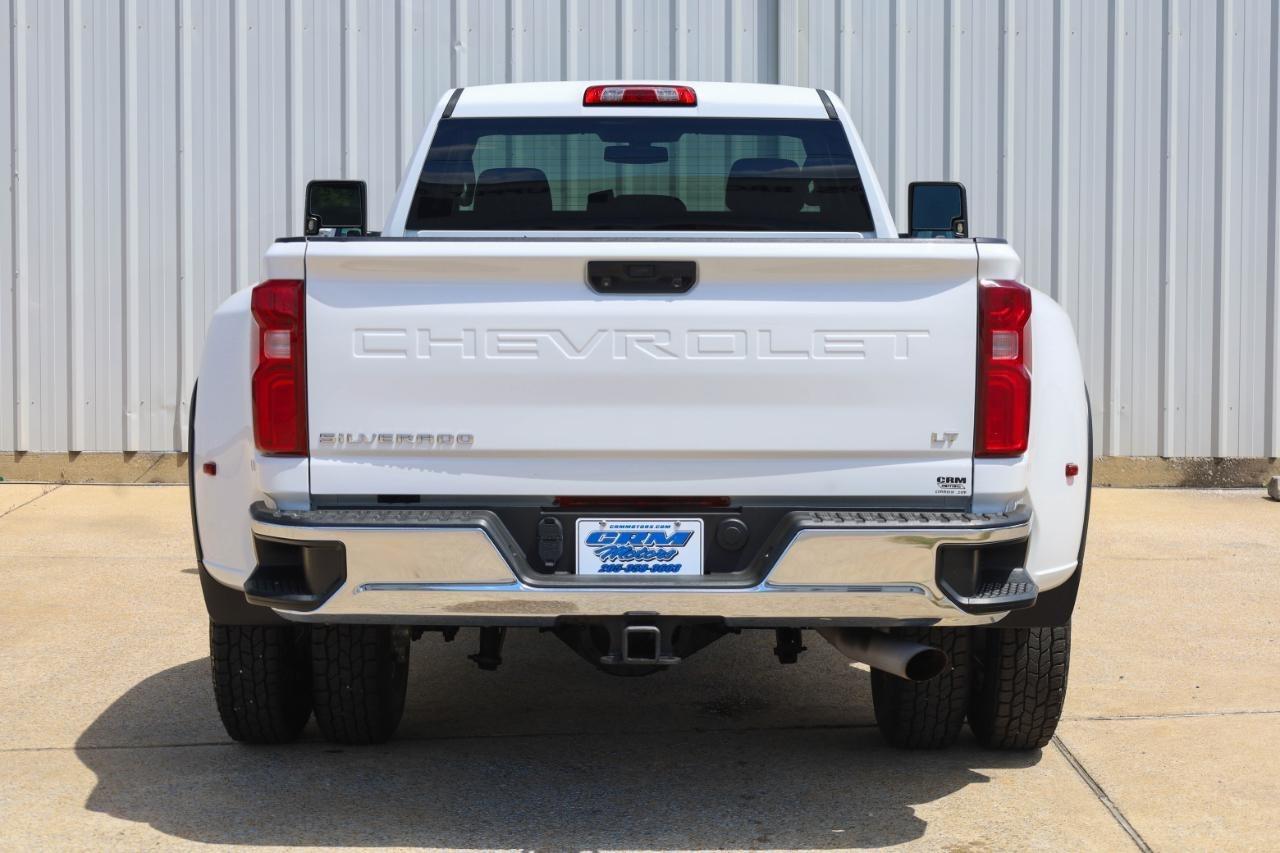 Chevrolet Silverado 3500HD 2WD Reg Cab 142" LT 2022