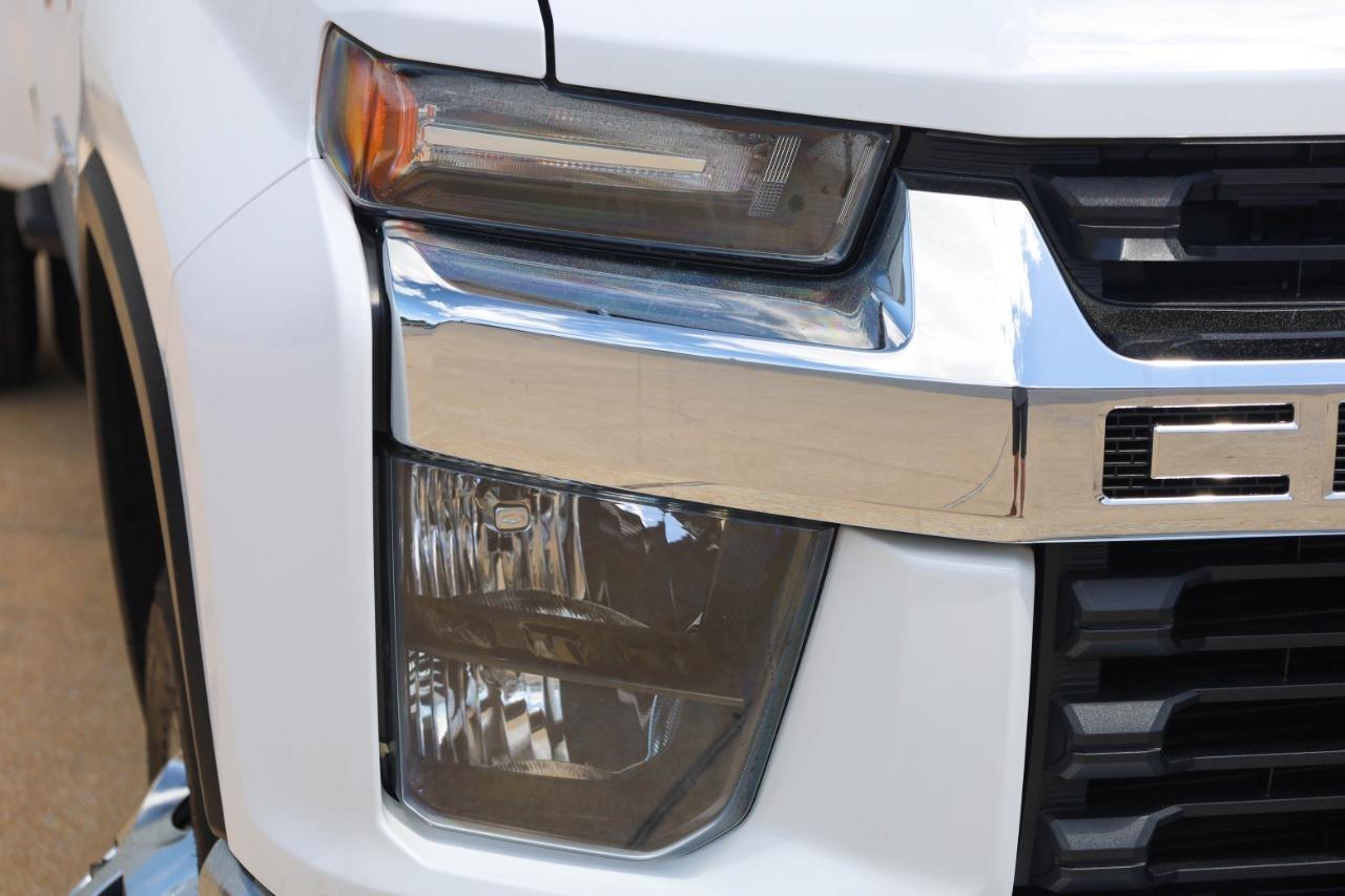 Chevrolet Silverado 3500HD 2WD Reg Cab 142" LT 2022