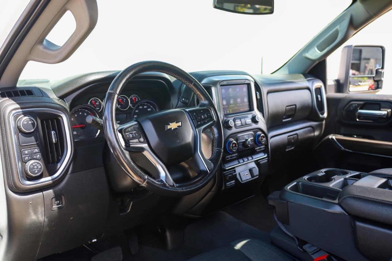 Chevrolet Silverado 3500HD 2WD Reg Cab 142" LT 2022