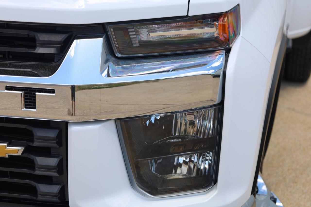 Chevrolet Silverado 3500HD 2WD Reg Cab 142" LT 2022