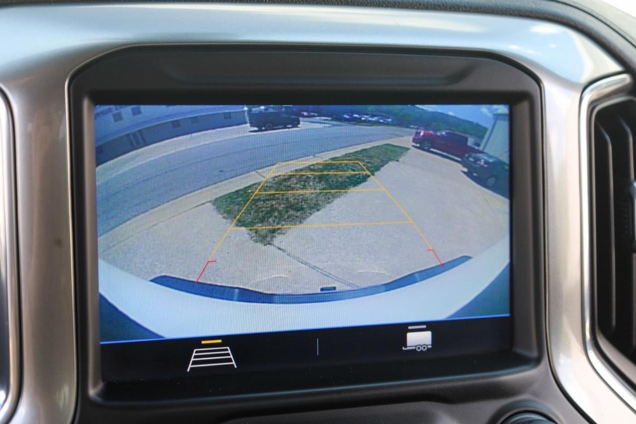 Chevrolet Silverado 3500HD 2WD Reg Cab 142" LT 2022