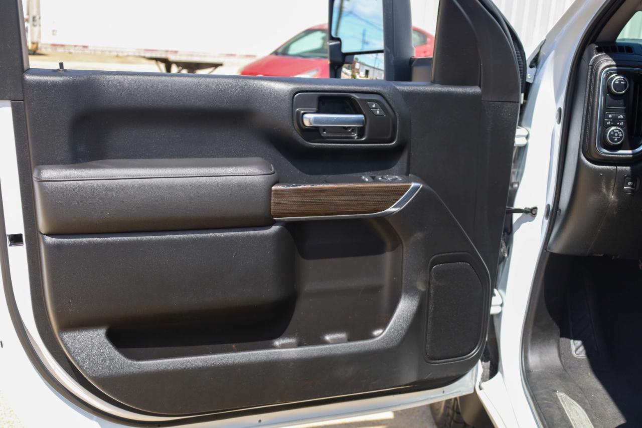 Chevrolet Silverado 3500HD 2WD Reg Cab 142" LT 2022