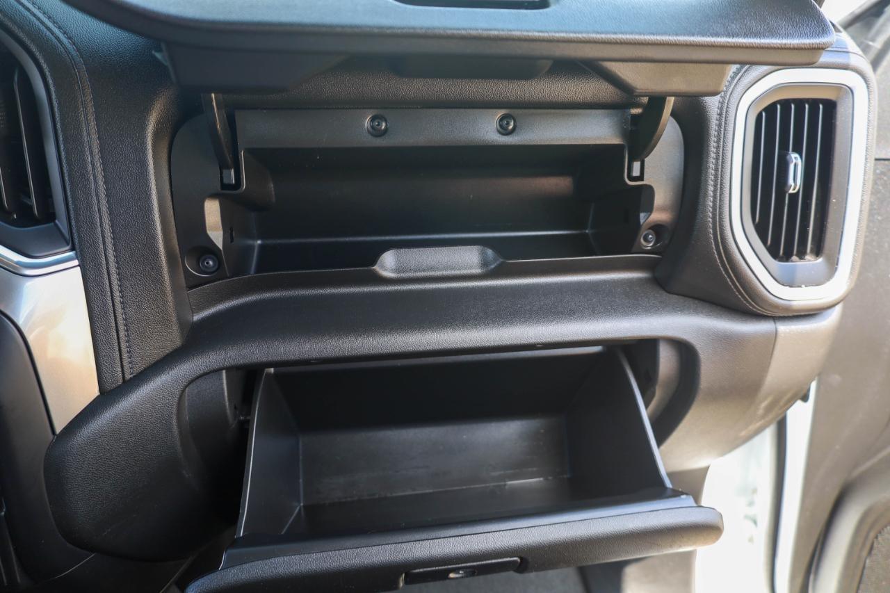 Chevrolet Silverado 3500HD 2WD Reg Cab 142" LT 2022