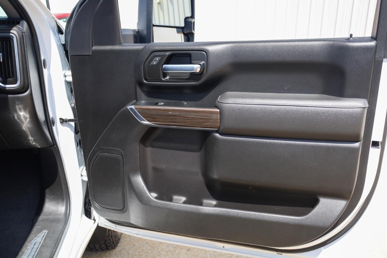 Chevrolet Silverado 3500HD 2WD Reg Cab 142" LT 2022