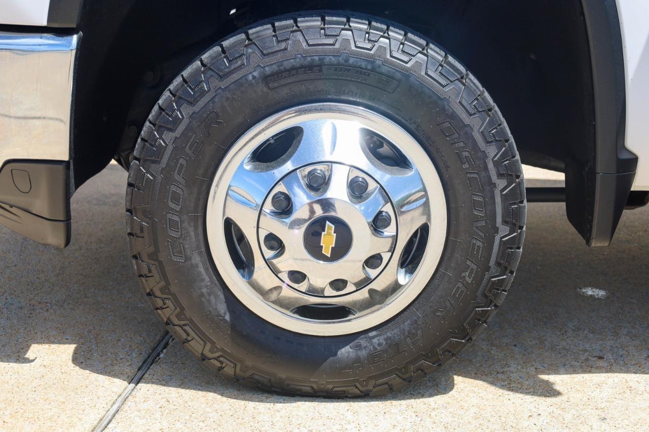 Chevrolet Silverado 3500HD 2WD Reg Cab 142" LT 2022