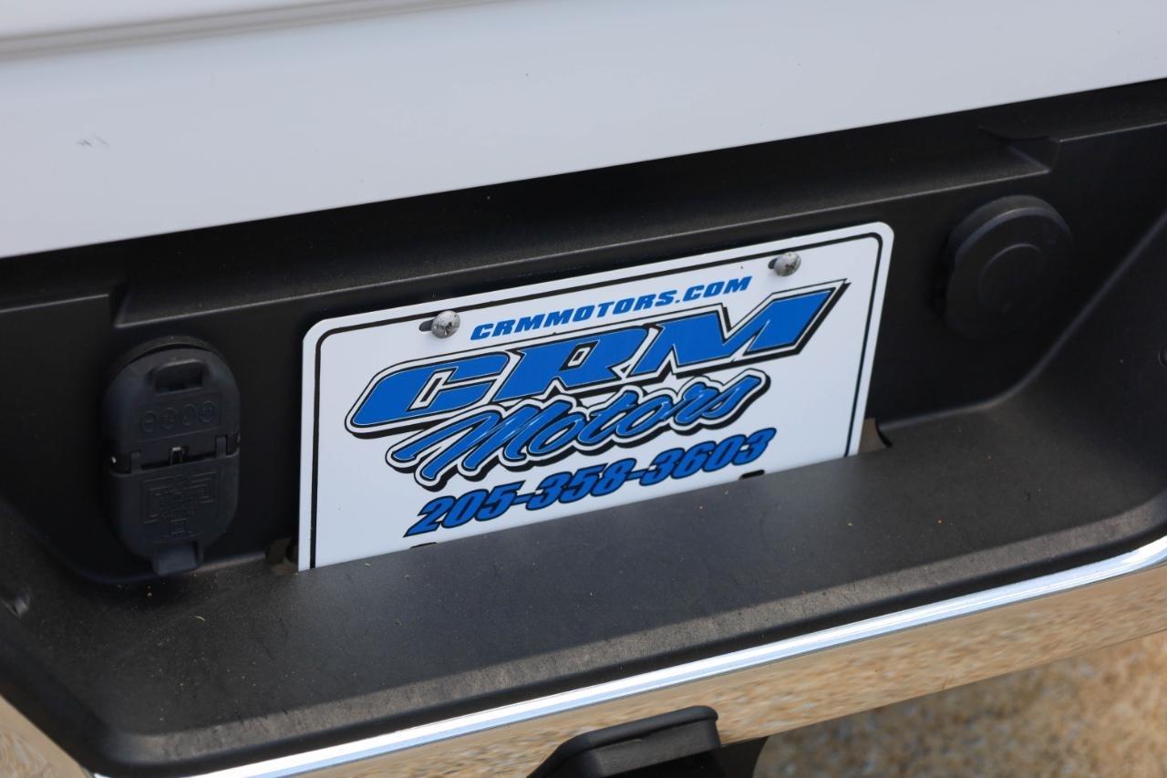 Chevrolet Silverado 3500HD 2WD Reg Cab 142" LT 2022