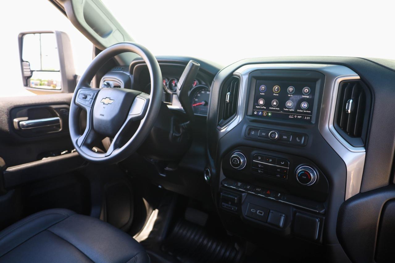 Chevrolet Silverado 3500HD 4WD Crew Cab 172" Work Truck 2025