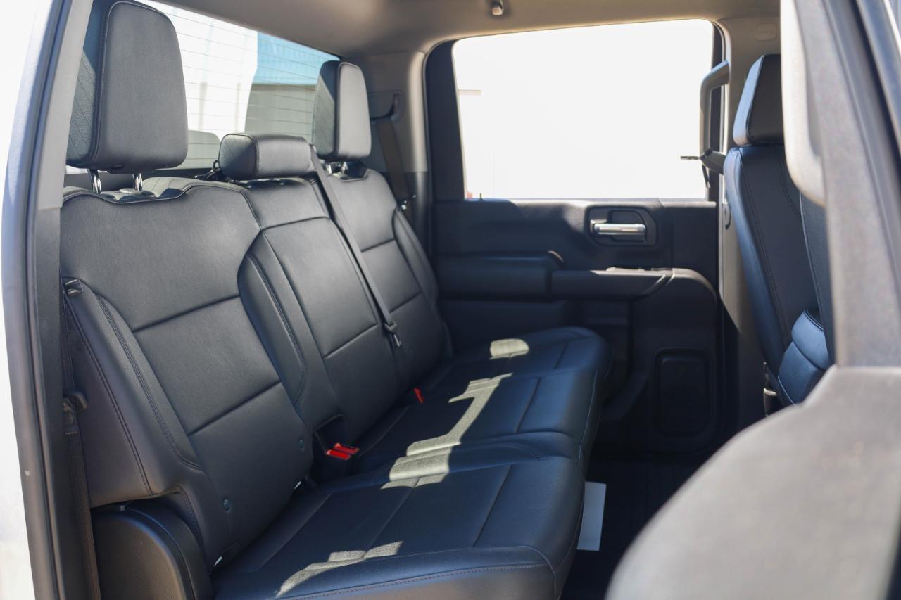 Chevrolet Silverado 3500HD 4WD Crew Cab 172" Work Truck 2025