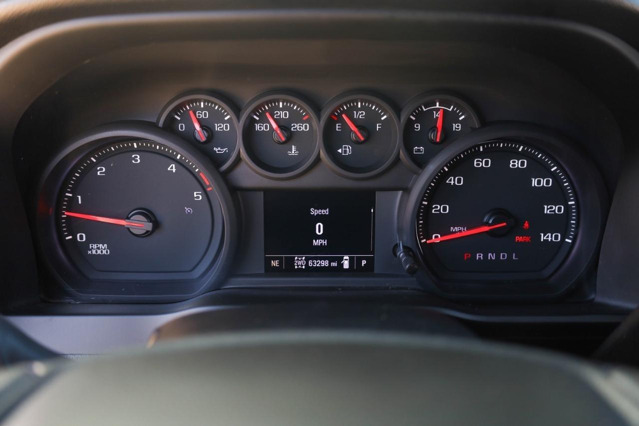 Chevrolet Silverado 3500HD 4WD Crew Cab 172" Work Truck 2025