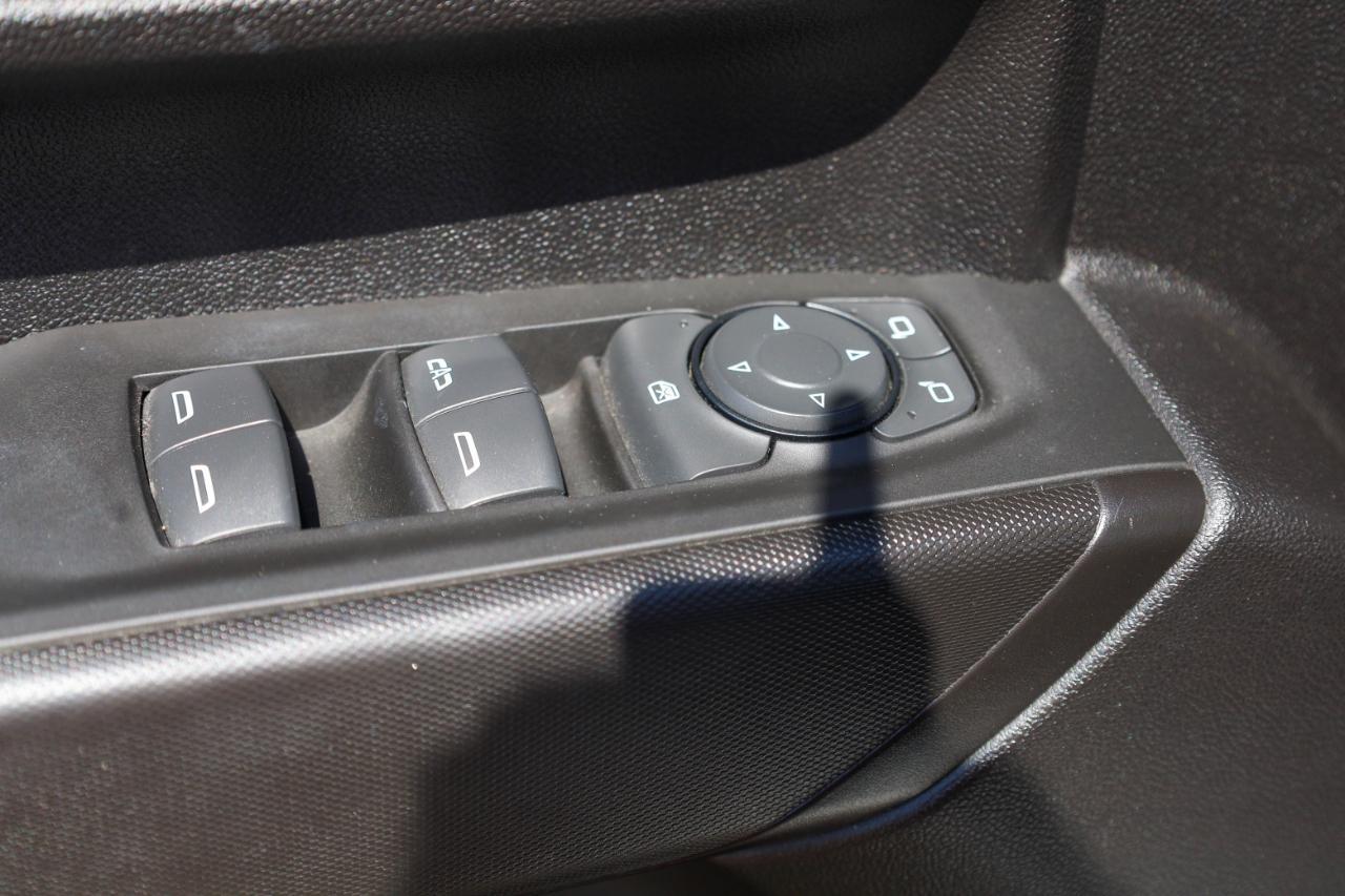 Chevrolet Silverado 3500HD 4WD Crew Cab 172" Work Truck 2025