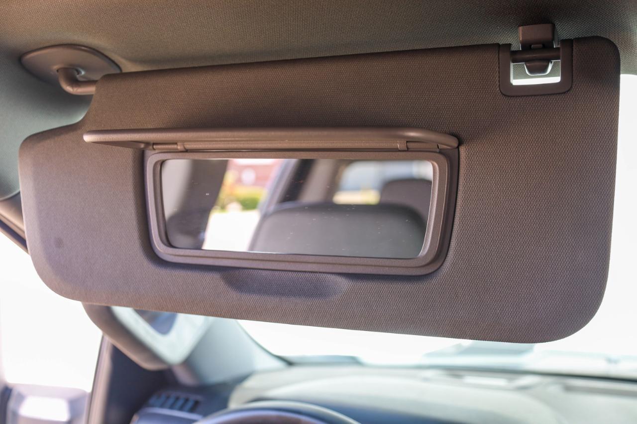 Chevrolet Silverado 3500HD 4WD Crew Cab 172" Work Truck 2025