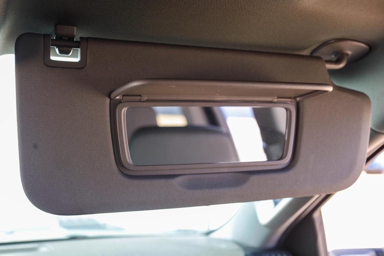 Chevrolet Silverado 3500HD 4WD Crew Cab 172" Work Truck 2025