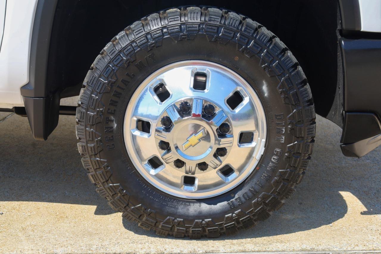 Chevrolet Silverado 3500HD 4WD Crew Cab 172" Work Truck 2025