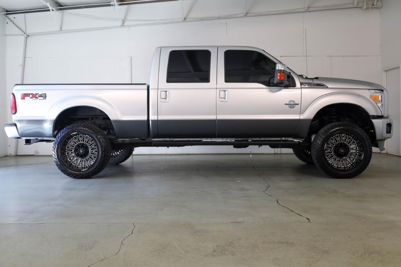 Ford Super Duty F-350 SRW 4WD Crew Cab 156" King Ranch 2016