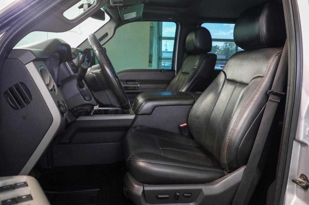 Ford Super Duty F-350 SRW 4WD Crew Cab 156" King Ranch 2016