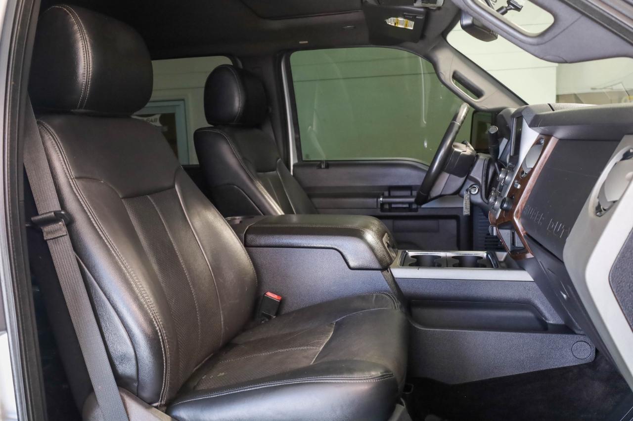 Ford Super Duty F-350 SRW 4WD Crew Cab 156" King Ranch 2016