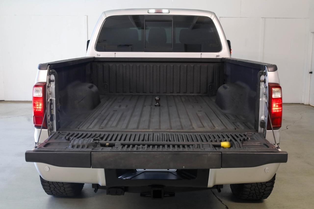 Ford Super Duty F-350 SRW 4WD Crew Cab 156" King Ranch 2016