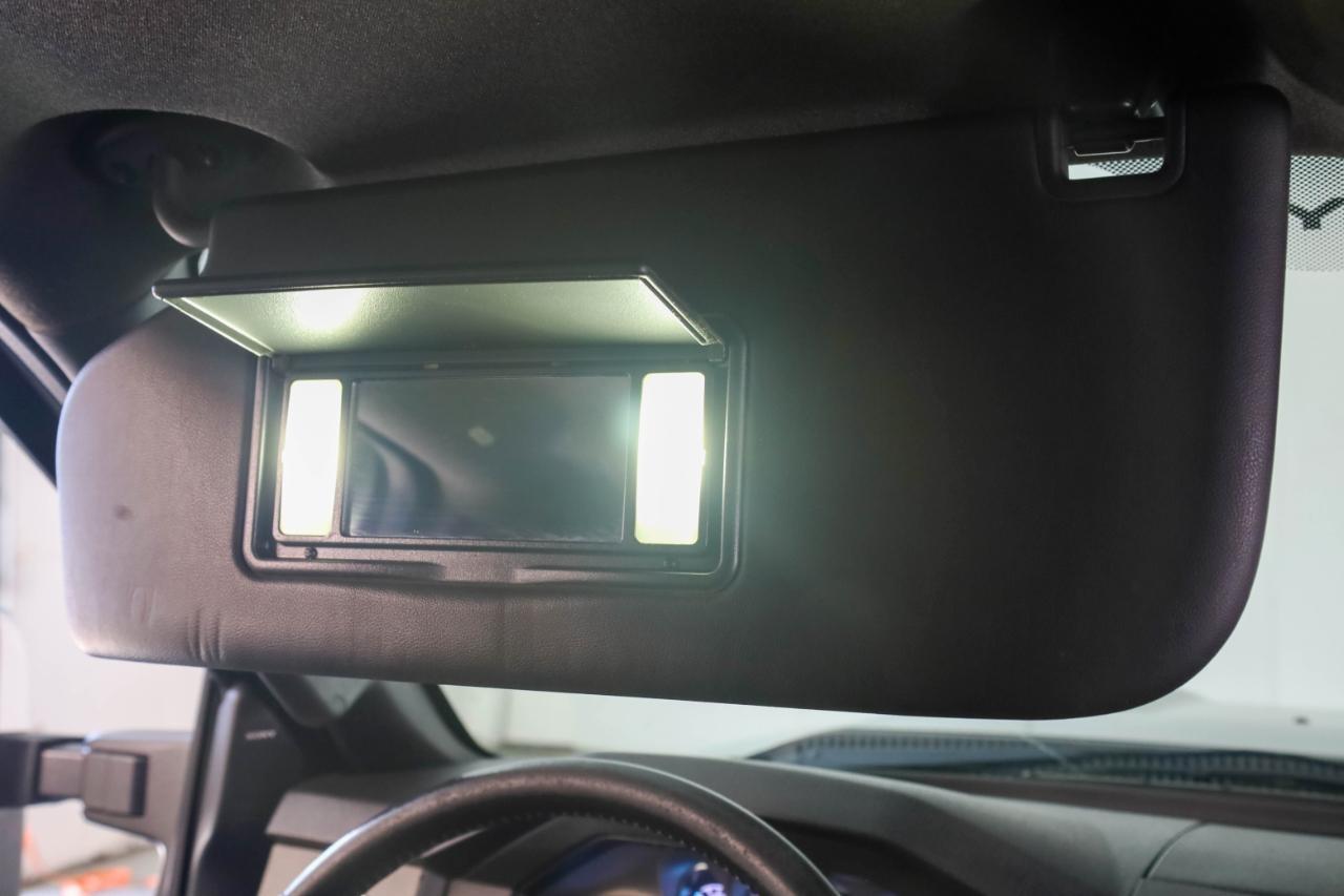 Ford Super Duty F-350 SRW 4WD Crew Cab 156" King Ranch 2016