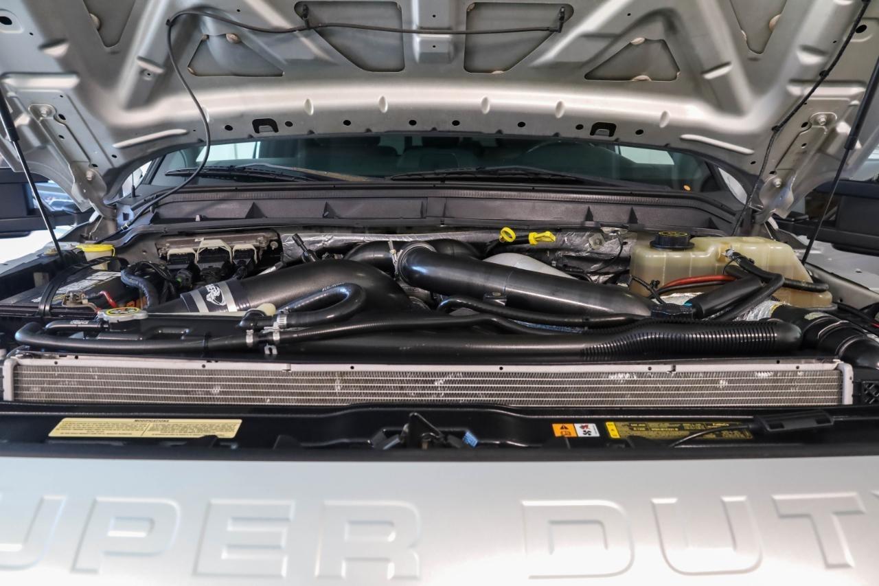 Ford Super Duty F-350 SRW 4WD Crew Cab 156" King Ranch 2016