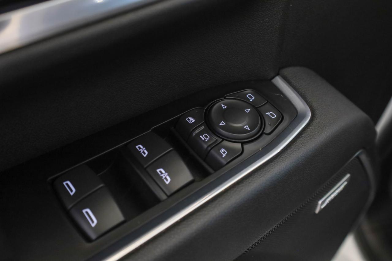 Chevrolet Silverado 2500HD 4WD Crew Cab 159" LTZ 2025