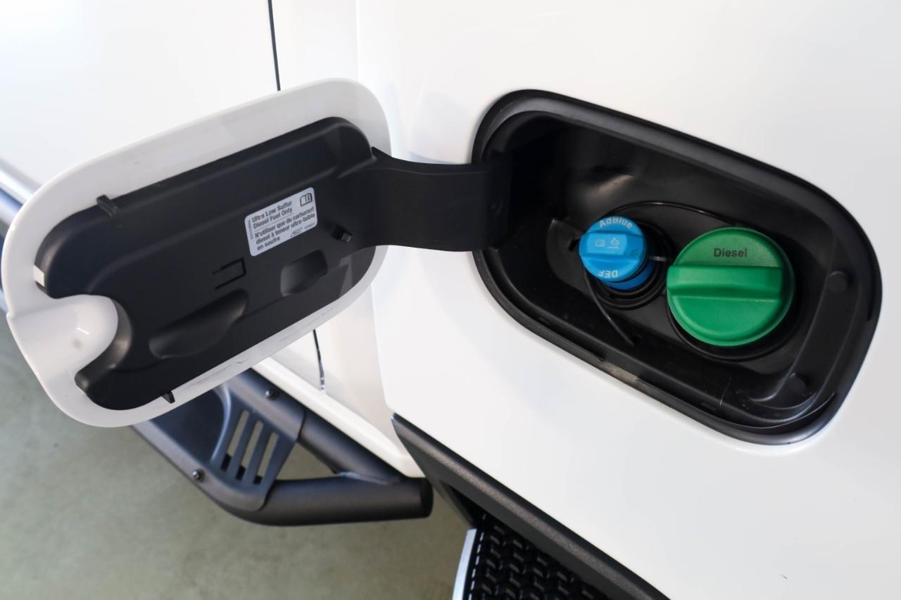 Chevrolet Silverado 2500HD 4WD Crew Cab 159" LTZ 2025