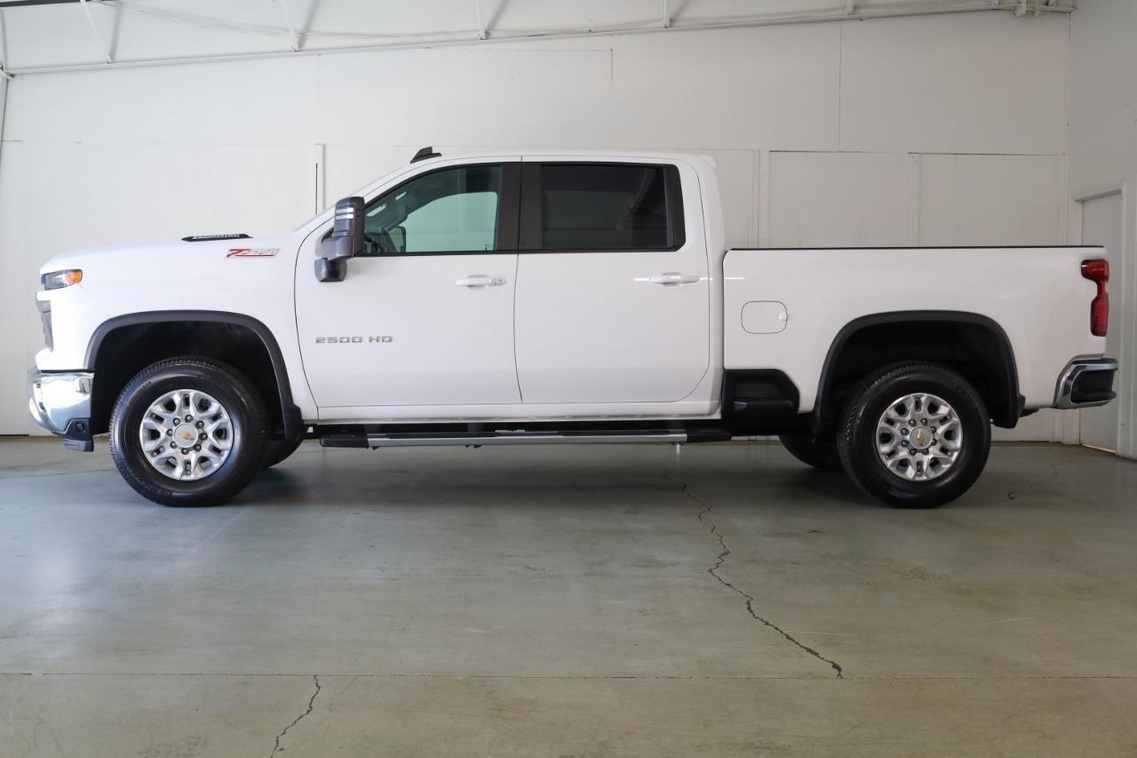 Chevrolet Silverado 2500HD 4WD Crew Cab 159" LT 2024