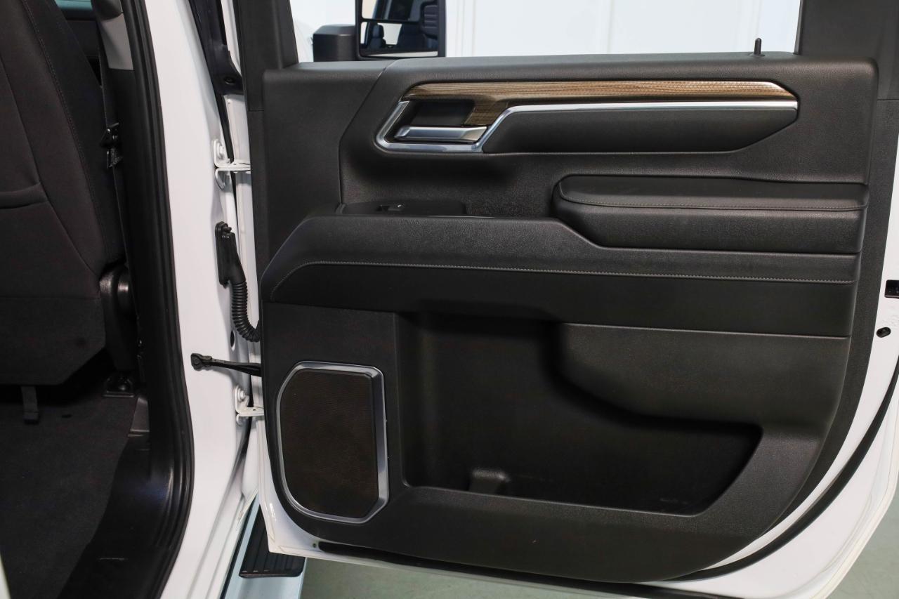 Chevrolet Silverado 2500HD 4WD Crew Cab 159" LT 2024