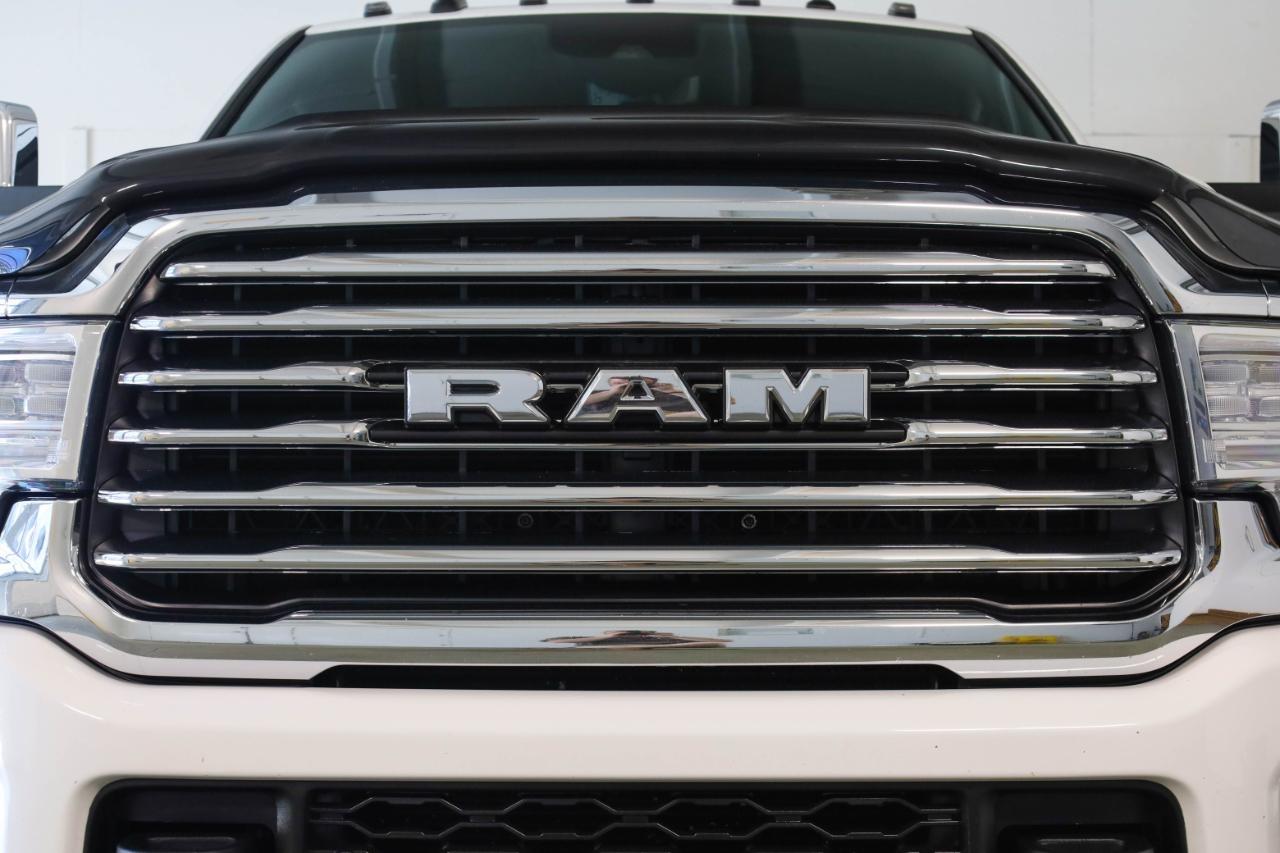 RAM 2500 Longhorn 4x4 Mega Cab 6'4" Box 2021