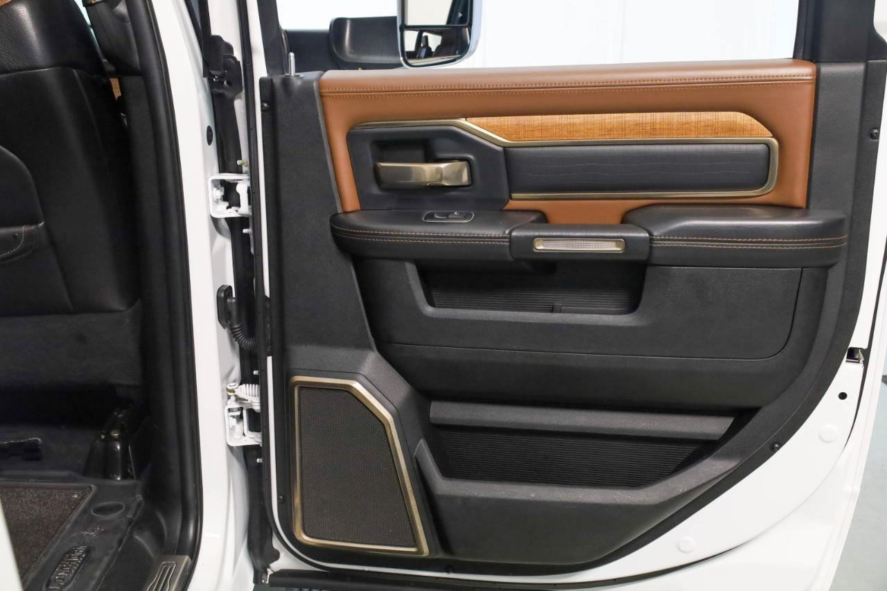 RAM 2500 Longhorn 4x4 Mega Cab 6'4" Box 2021