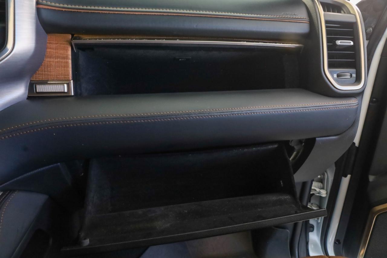 RAM 2500 Longhorn 4x4 Mega Cab 6'4" Box 2021