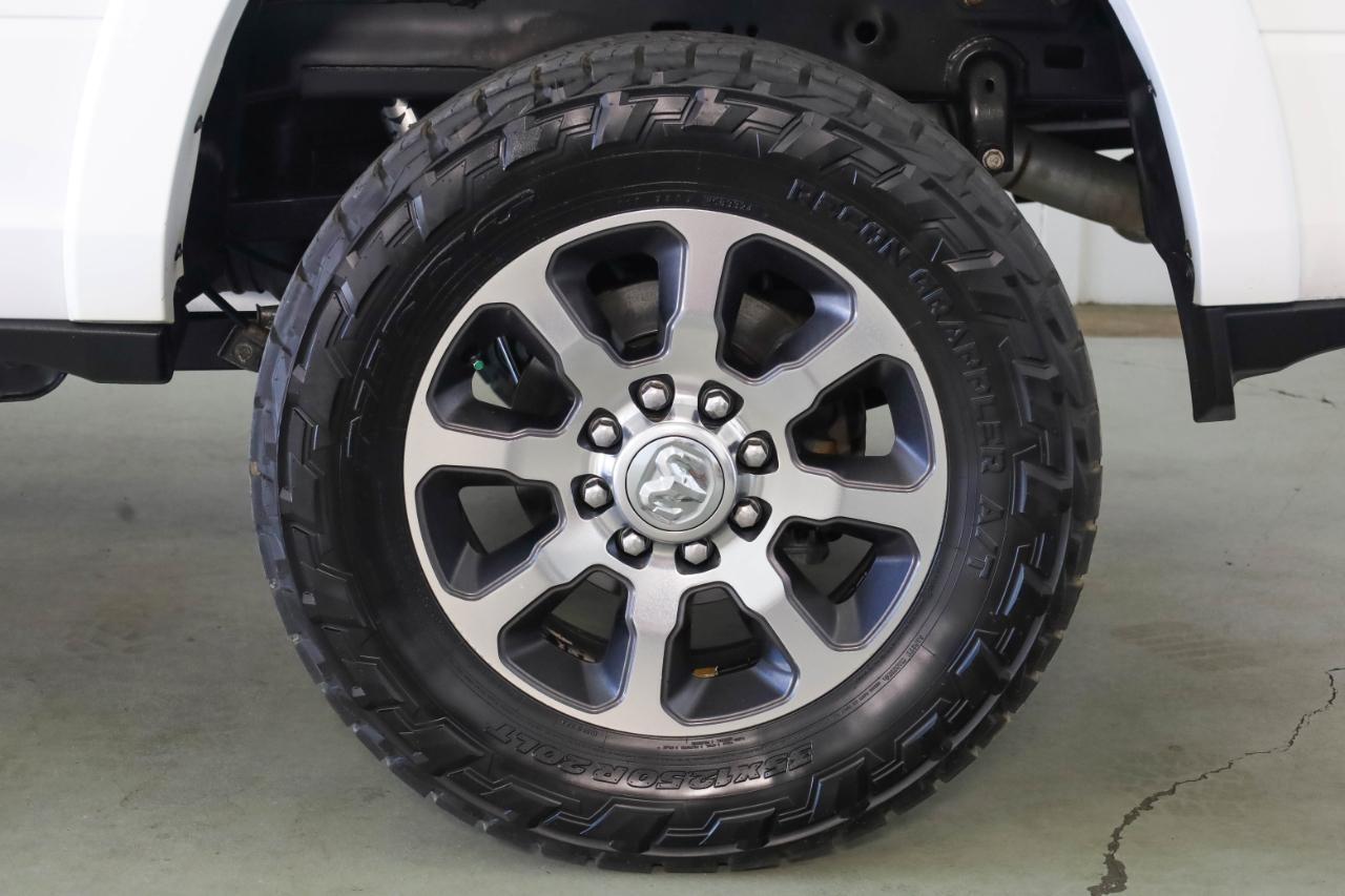 RAM 2500 Longhorn 4x4 Mega Cab 6'4" Box 2021